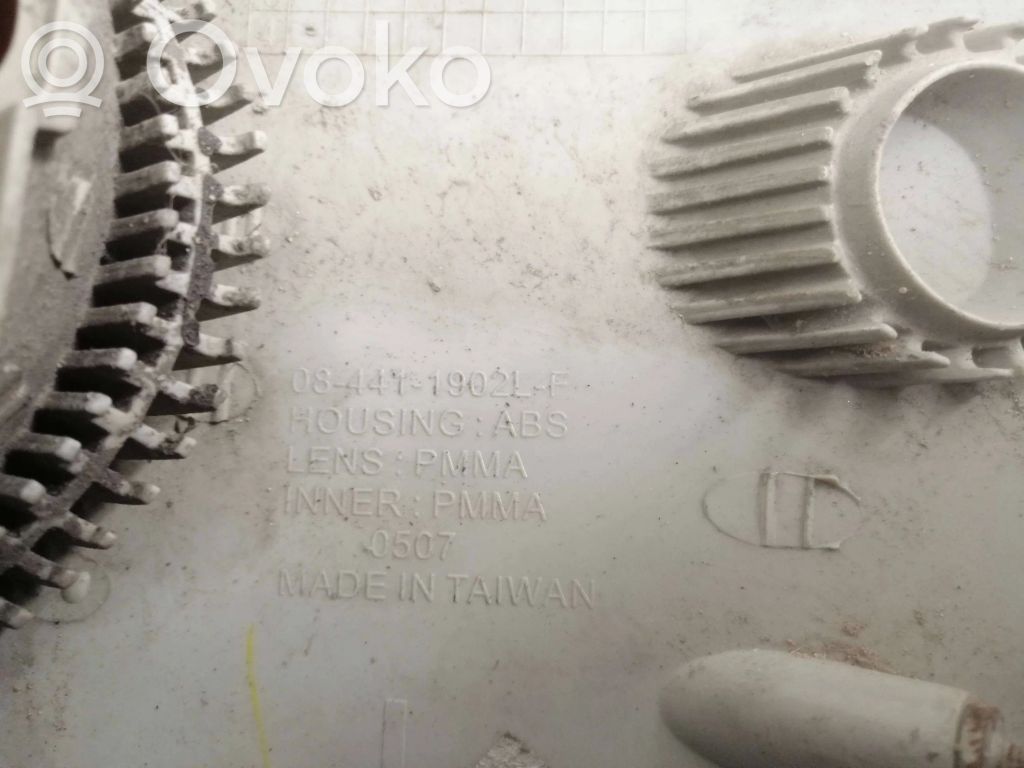 Takavalot   084411902L