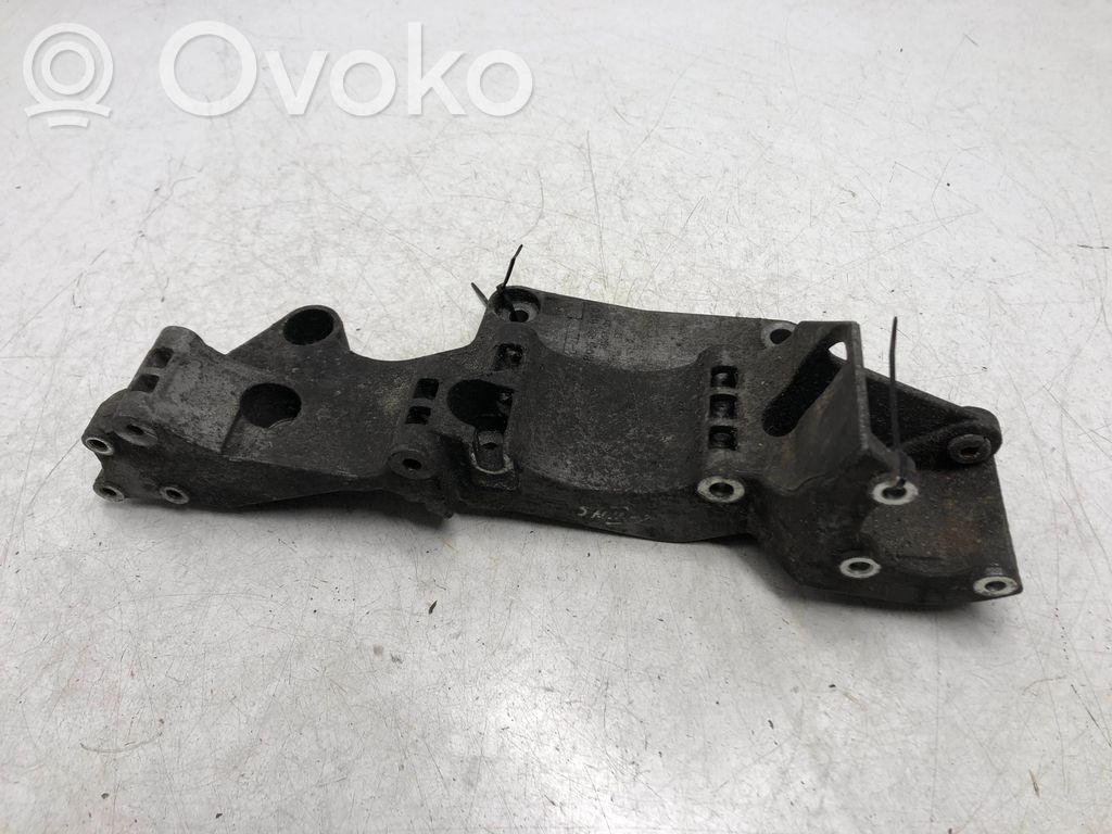Volkswagen Sharan Generator/alternator bracket 