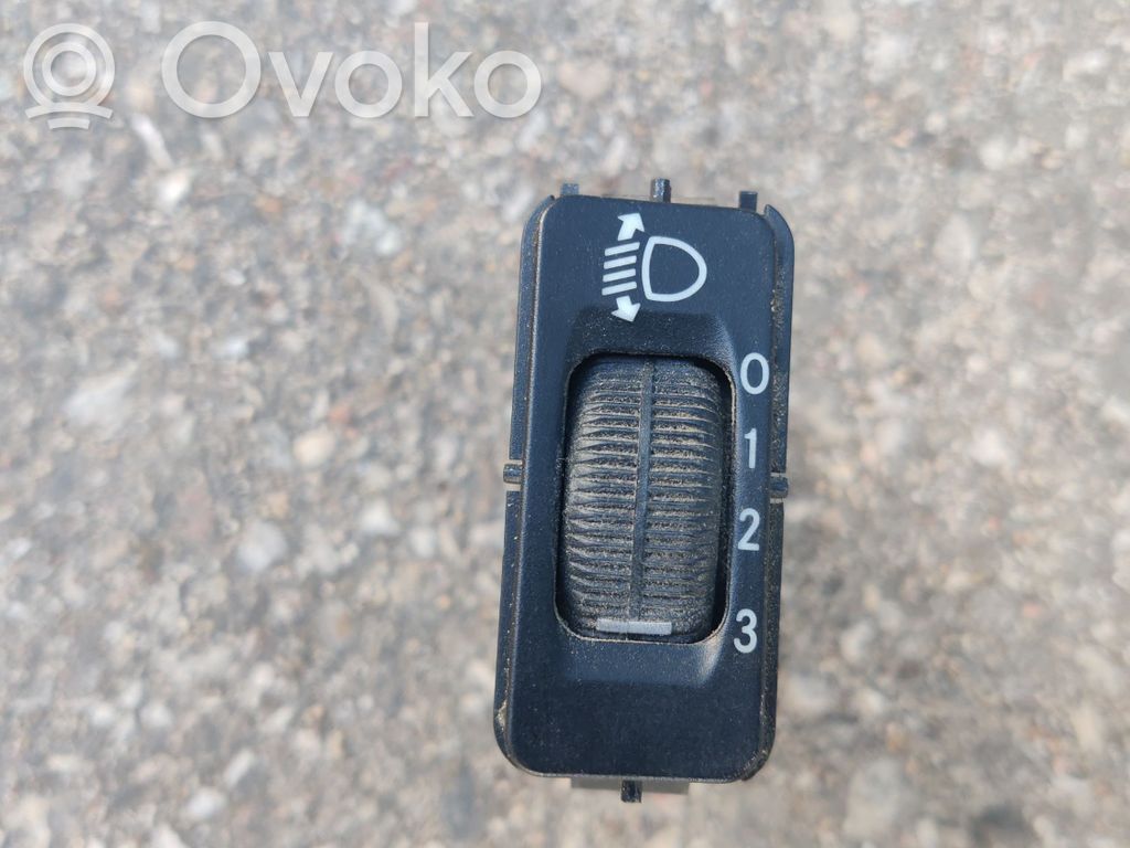Mercedes-Benz ML W163 Przycisk / Pokrętło regulacji świateł 