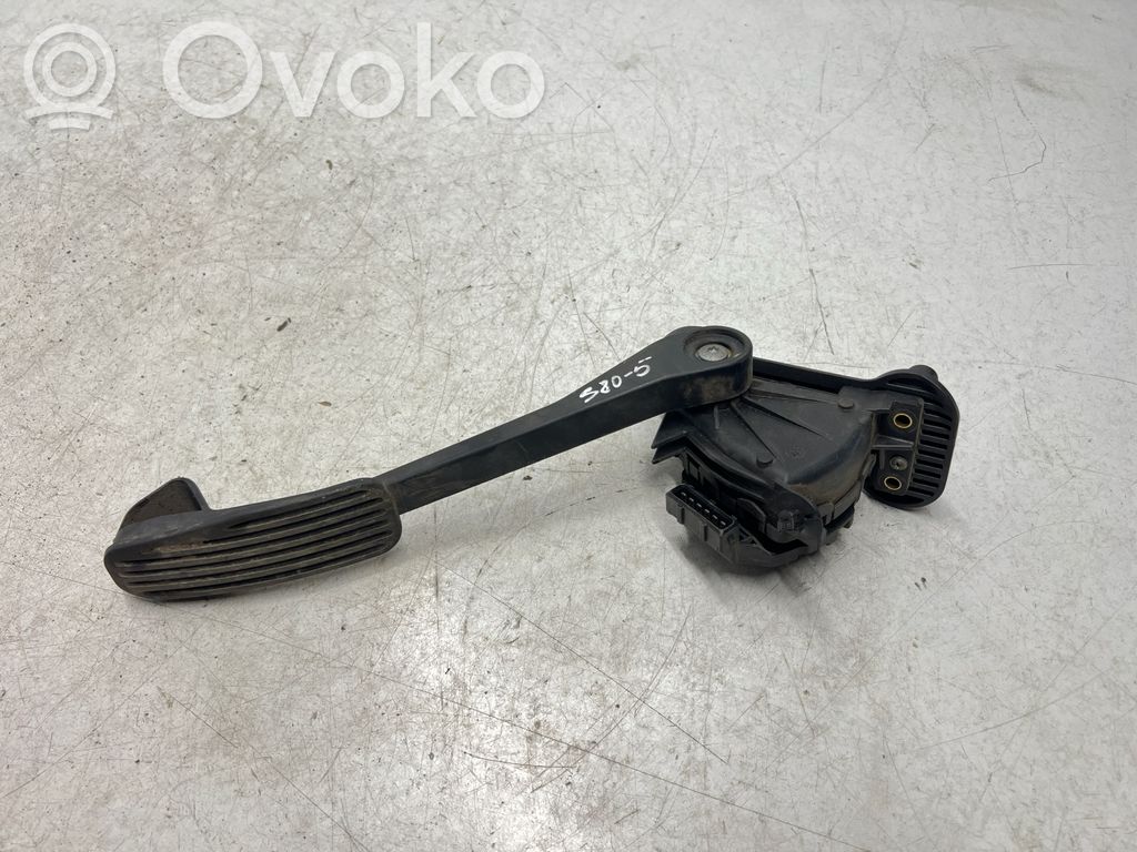Volvo S80 Accelerator throttle pedal 