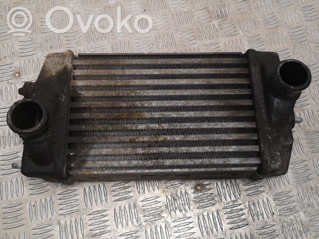Chrysler Voyager Interkūlerio radiatorius 