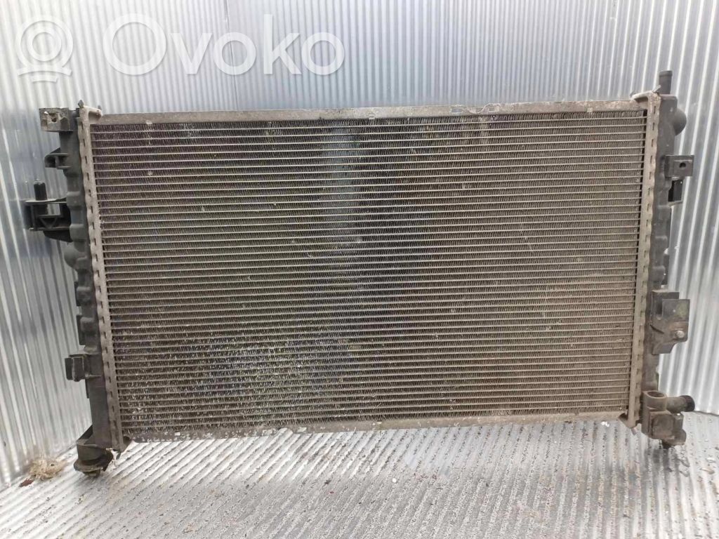 Opel Corsa D Jäähdyttimen lauhdutin 