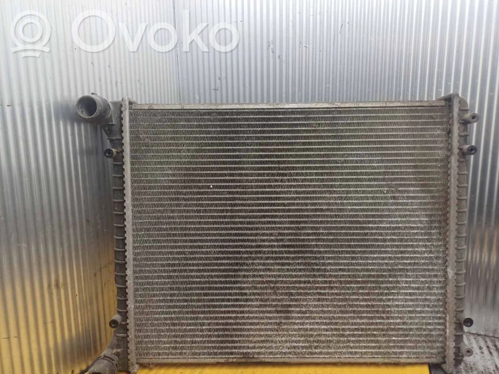 Audi A2 Aušinimo skysčio radiatorius 