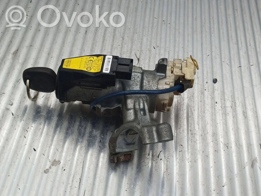 Toyota Yaris Cerradura de encendido 