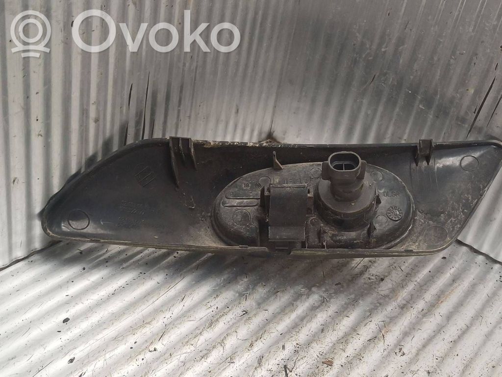Iveco Daily 35 - 40.10 Indicatore di direzione anteriore 