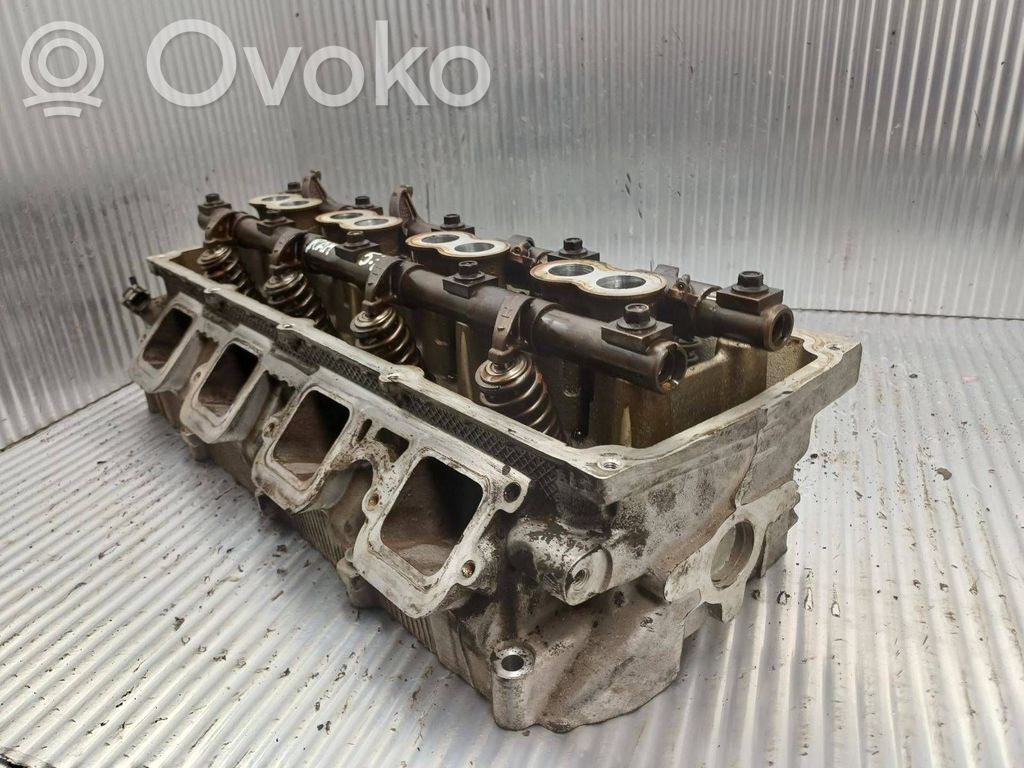 Culata del motor   530218180E