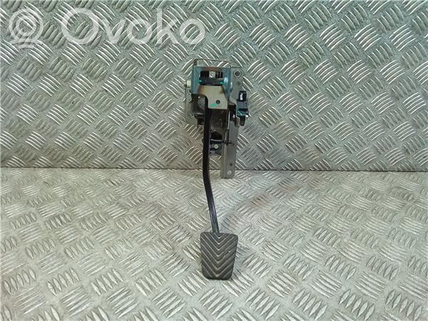 Hyundai i20 (PB PBT) Pedal de embrague 