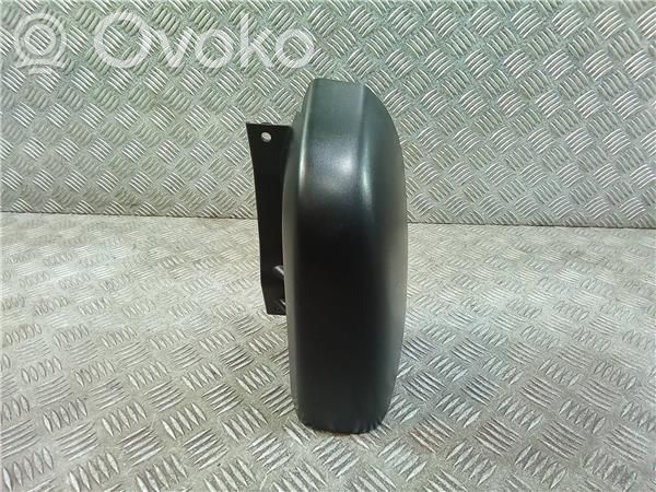 Opel Vivaro Narożnik zderzaka tylnego 