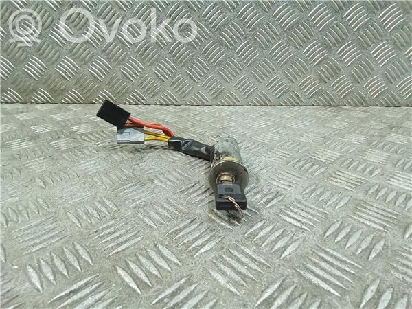Renault Clio I Ignition lock contact 