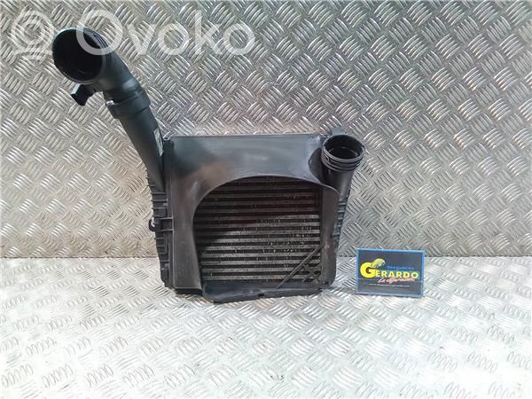 Volkswagen Touareg I Radiator intercooler 