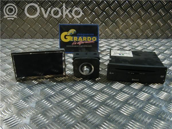 GPS navigation control unit/module   8200326982