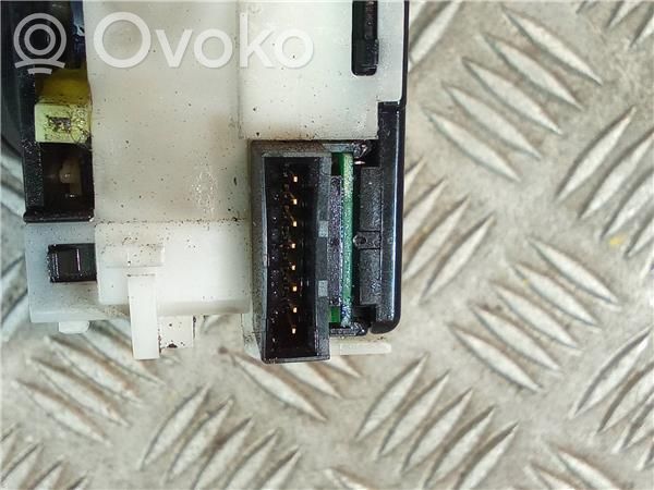 Light switch