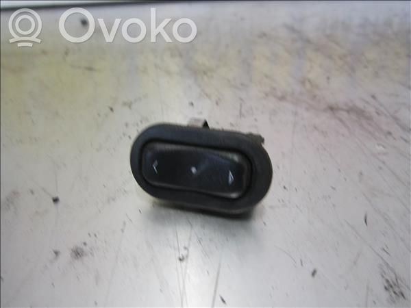 Opel Corsa C Electric window control switch 