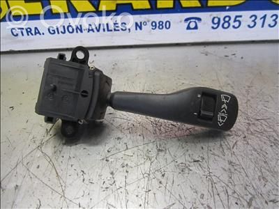 Interruptor del limpiaparabrisas   8363664