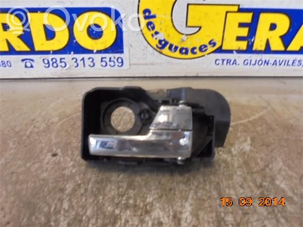 Ford Mondeo Mk III Manecilla interna puerta delantera 