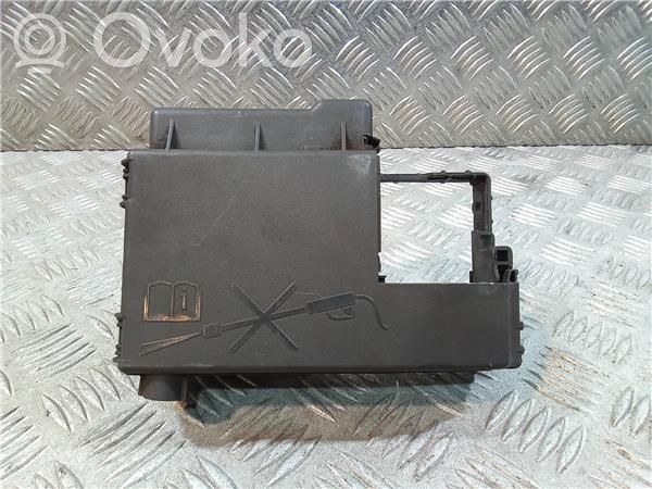 Module de fusibles   13285113
