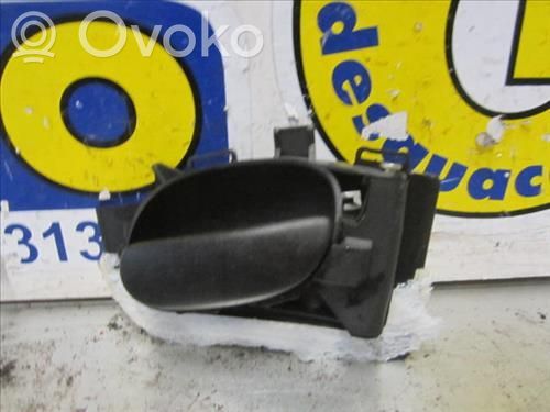 Peugeot 206 Front door interior handle 