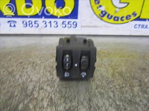 Renault Megane II Xenon control unit/module 