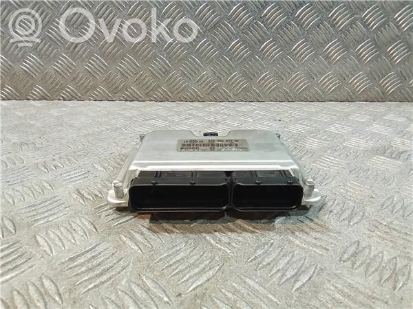 Volkswagen PASSAT Unité de commande, module ECU de moteur 