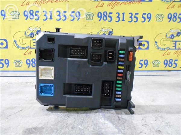 Módulo de fusible   9664983080