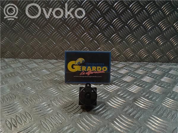 Interruptor del espejo lateral   621W10090