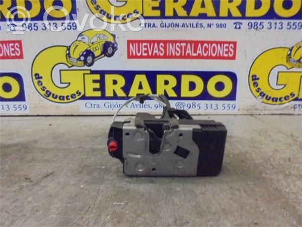 Opel Meriva A Serratura portiera posteriore