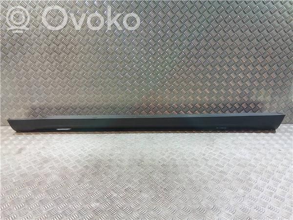 BMW X1 E84 Orurowanie boczne progów SUV'a 