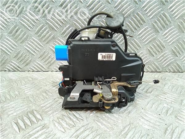 Volkswagen Golf V Zamek drzwi tylnych 