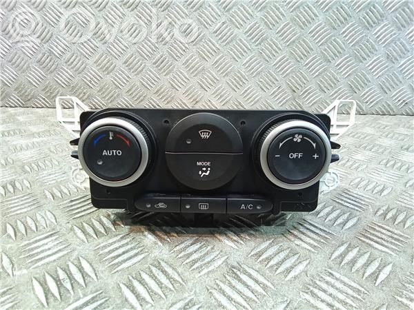 Interruptor del aire acondicionado (A/C)   K1900EH64