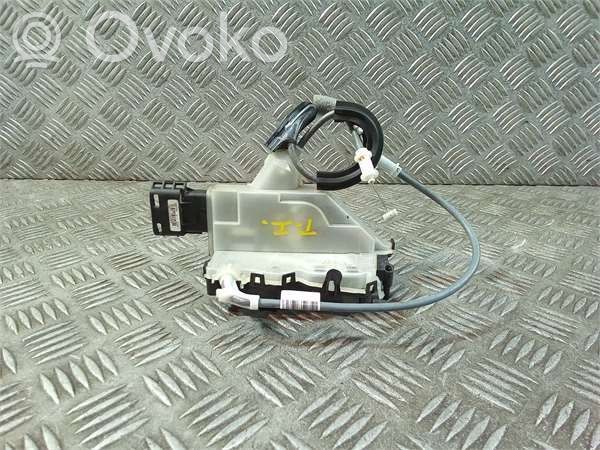 Opel Corsa F Takaoven lukko 