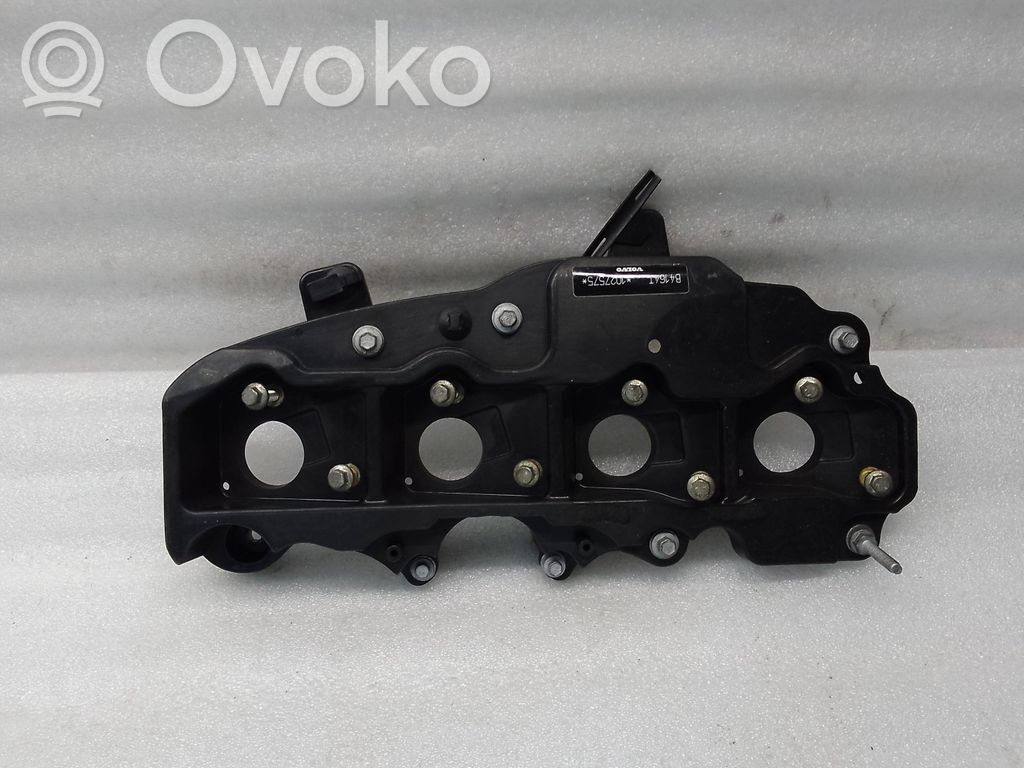 Volvo V70 Двигатель 