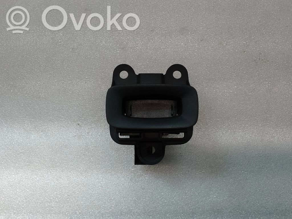 Virtalukko   28227917,AH4N15607AE,CCAB09LP0300T0