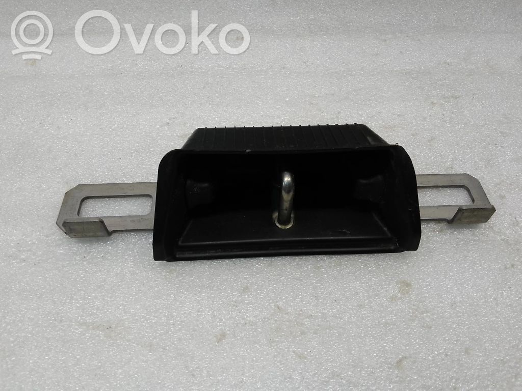 Tailgate/trunk/boot lock/catch/latch   32239635,220223