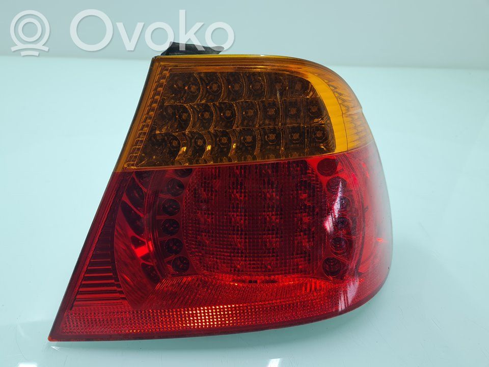 Rear/tail lights   6937450