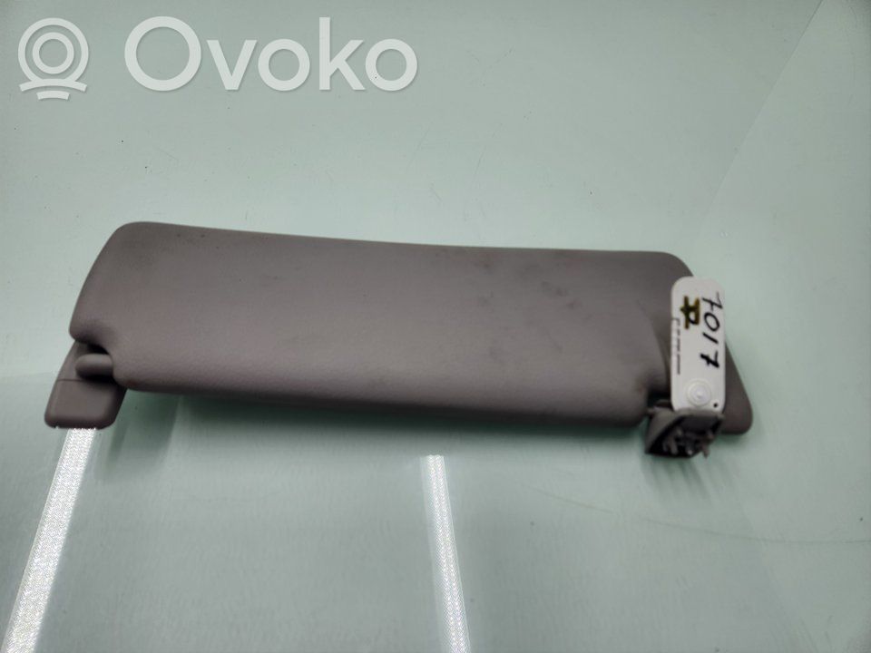 Sun visor