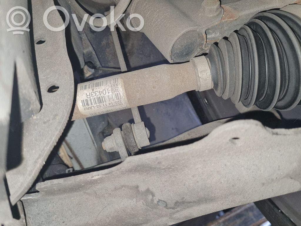 Eje de transmisión delantero   391010433R