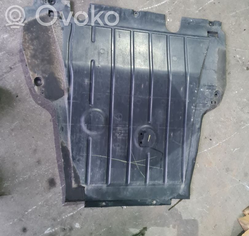 Placa protectora/protector antisalpicaduras motor   758903856R