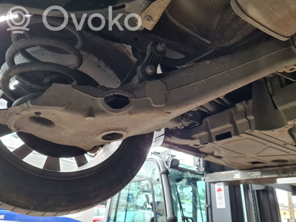 Volkswagen Multivan T6 Olka-akselin laakeripesä 