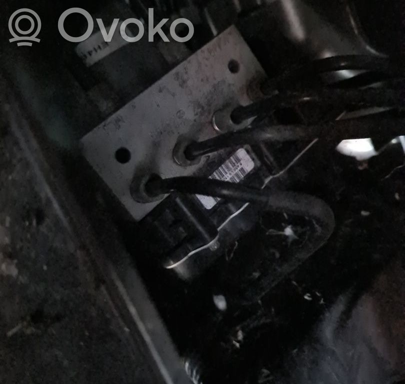 Mazda CX-7 ABS bloks 