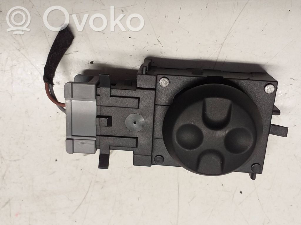 Citroen C5 Seat control switch 