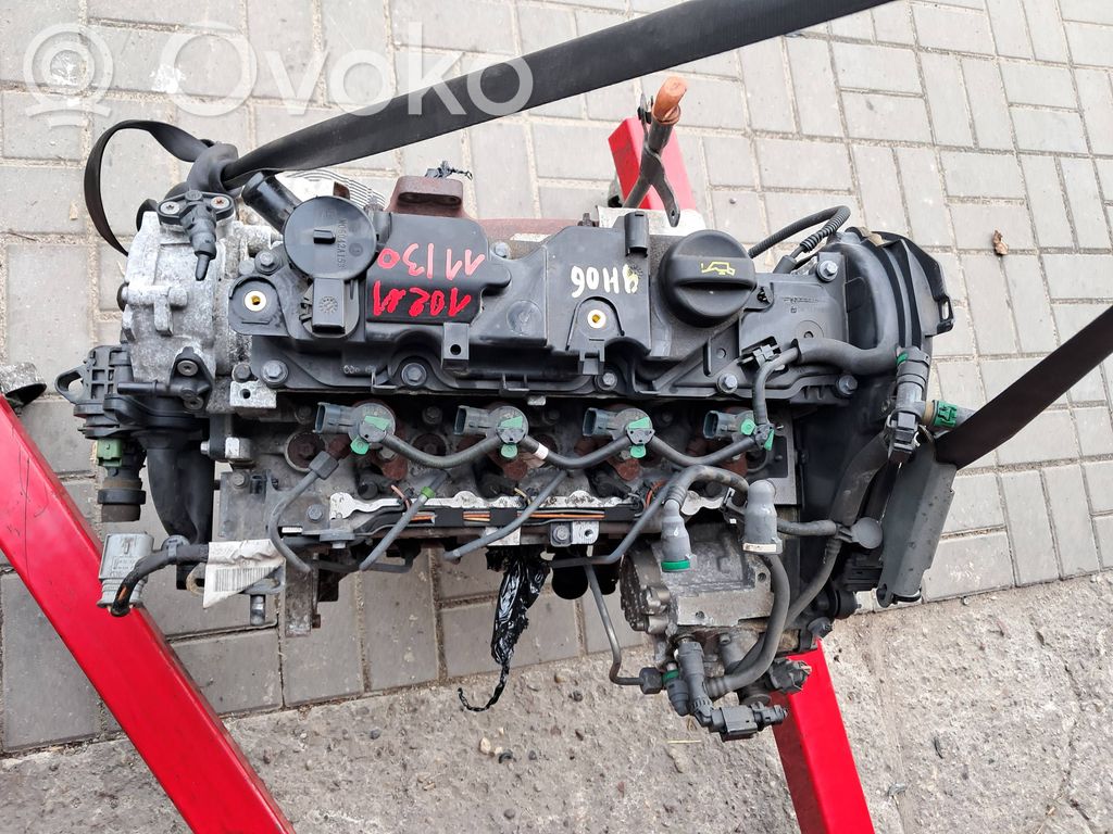 Citroen C4 II Двигатель в сборе 