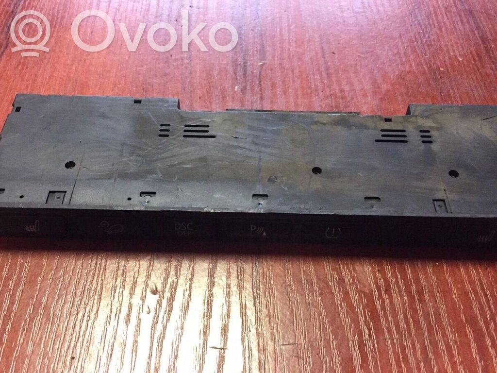BMW X3 E83 A set of switches 