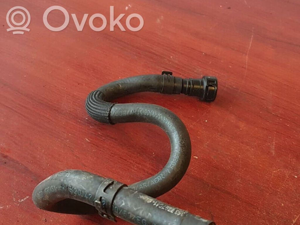 BMW 5 E60 E61 Fuel line pipe 