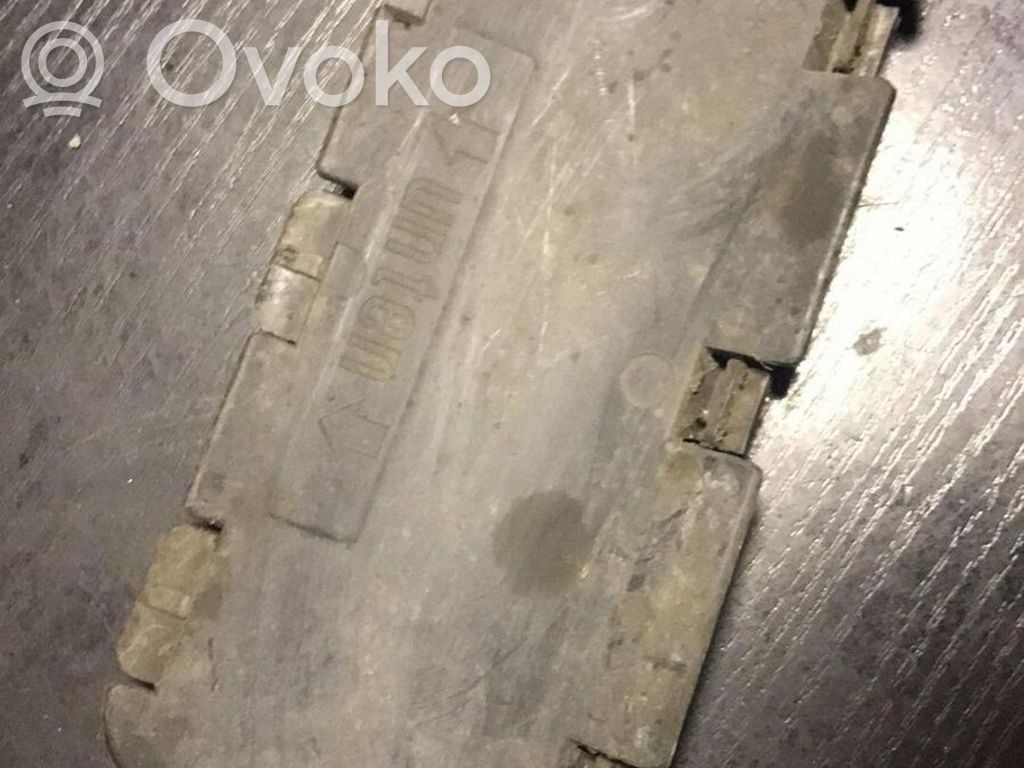BMW 5 E60 E61 Kita išorės detalė 
