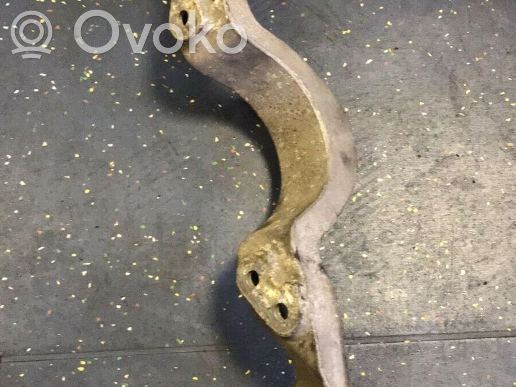 Rear differential/diff mount bracket   1095990