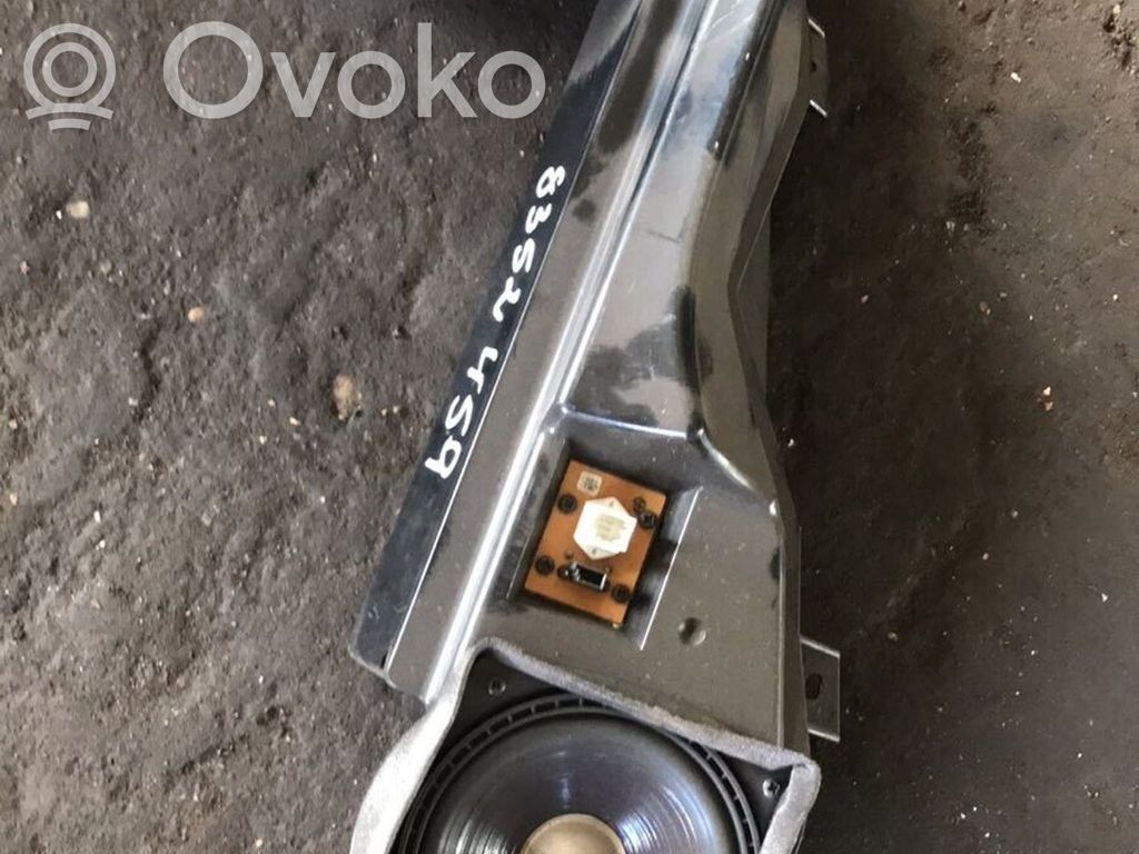 BMW 7 E38 Altavoz de la puerta trasera 