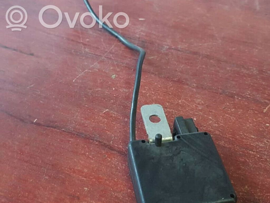 BMW 5 E39 Antenos stiprintuvas 