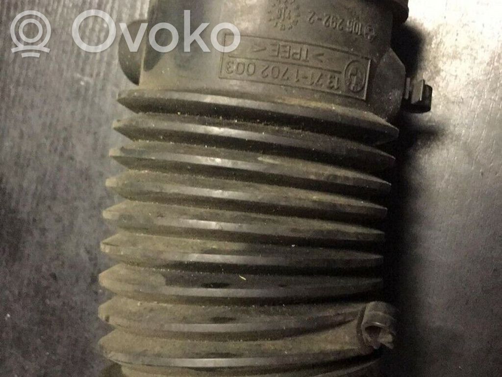 Air intake hose/pipe   1702003