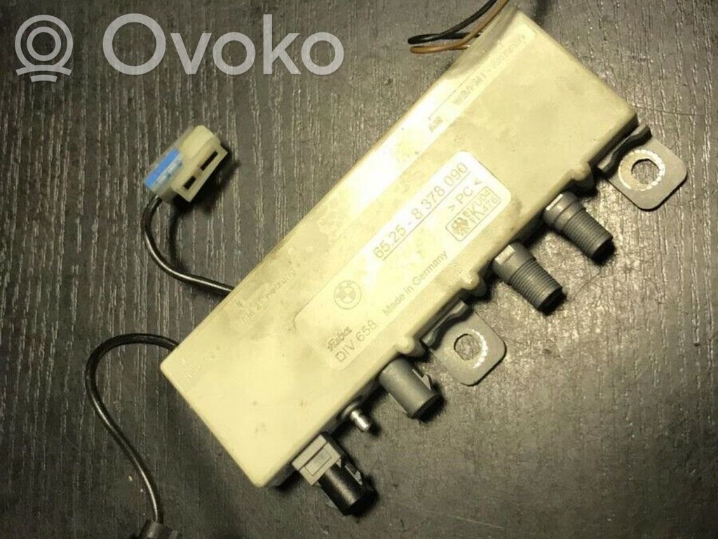 BMW 7 E38 Antenos stiprintuvas 