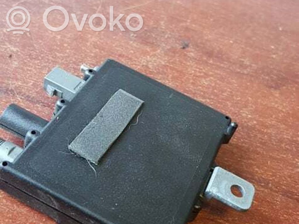 BMW X5 E53 Antenos stiprintuvas 